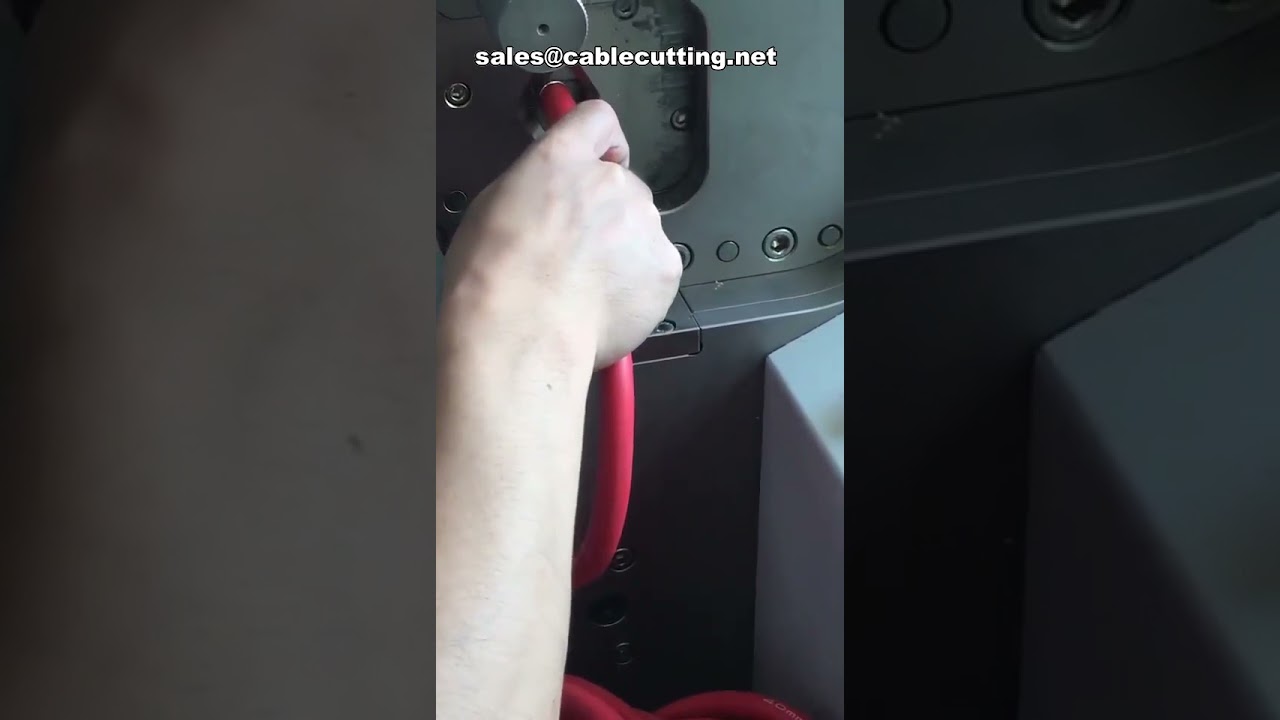 Servo Motorlu Altıgen Terminal Sıkma Makinesi - Hızlı Değişen Kalıplarla Yüksek Verimlilik