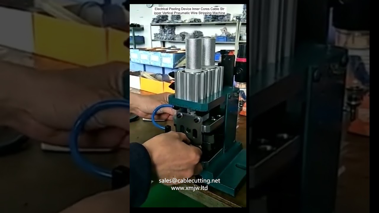 Dikey Pnömatik Kablo Soyma Makinesi – İç Çekirdek Sıyırıcılı Elektrik Kablosu Soyma Cihazı